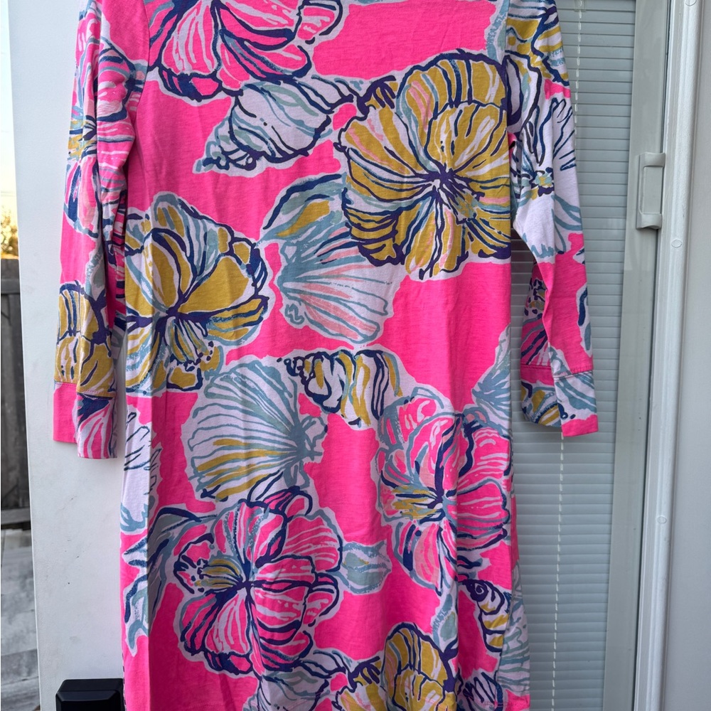 Lilly Pulitzer Gold and Blue Sheath Dress with Dolman Sleeves